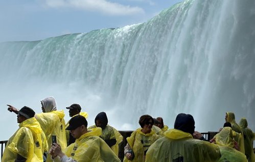 travel bus tours NC 1